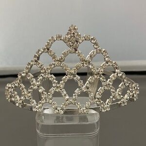 Elegant Silver Rhinestone Tiara Crown